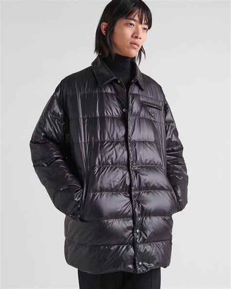 prada daunenjacke aus re-nylon|Schwarz Daunenjacke aus Re.